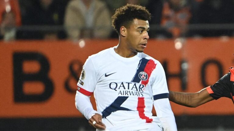 PSG: Désiré Doué left with an injury at half-time against Metz