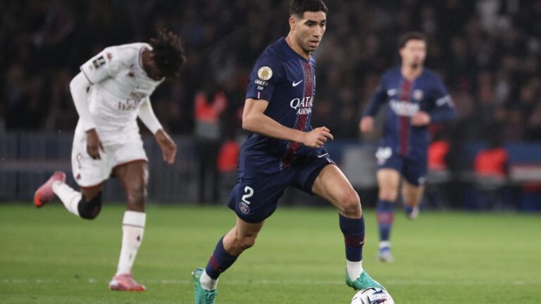 PSG – Metz: Achraf Hakimi, a timely rise to power
