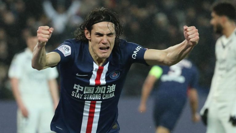 Edinson Cavani's new message of love to PSG