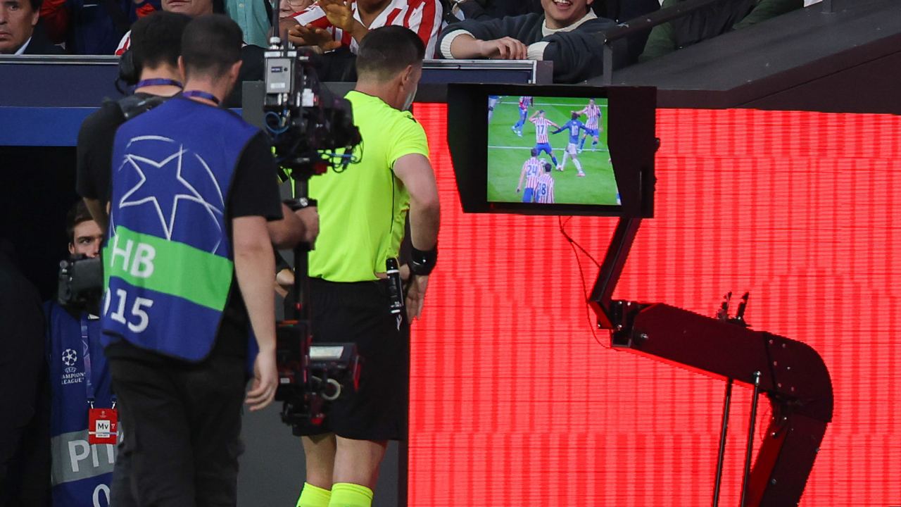 “It’s unacceptable”, new arbitration scandal denounced