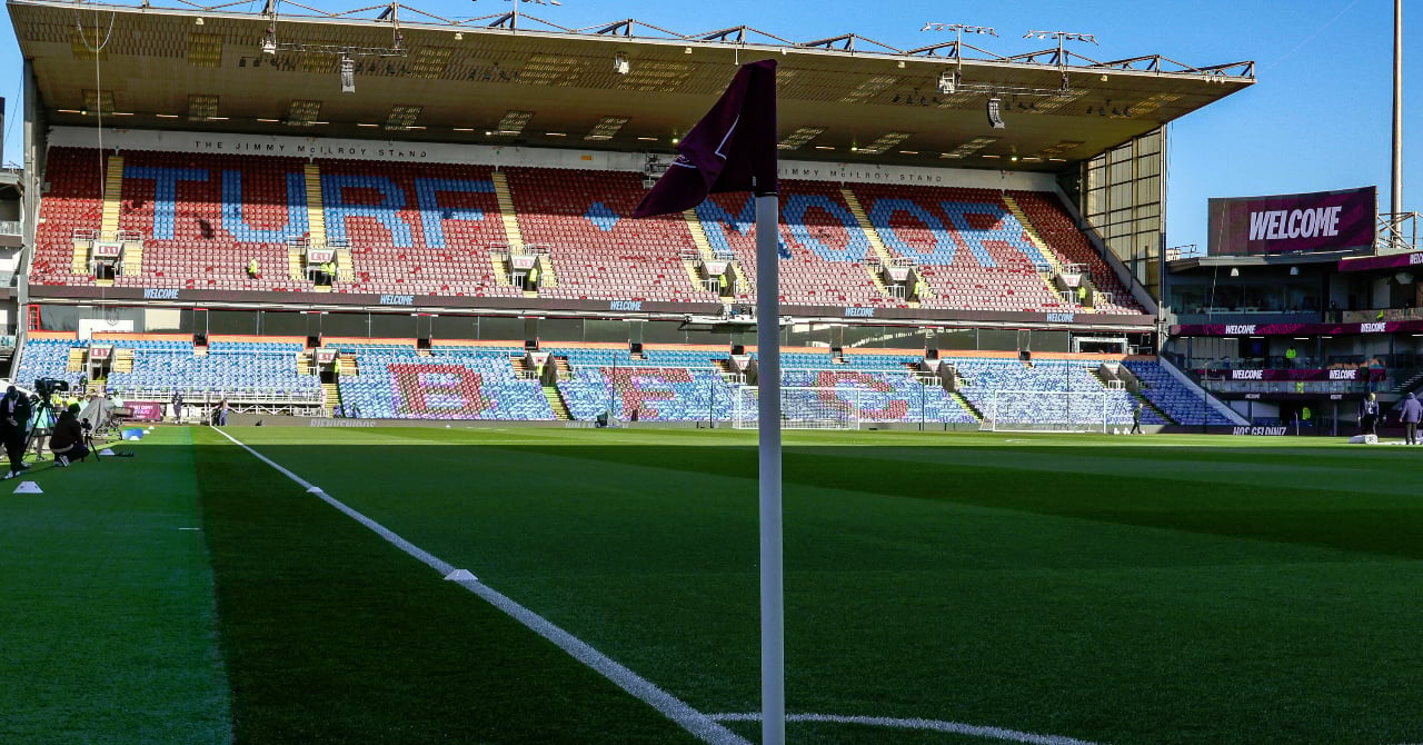 Michael Jackson becomes Premier League manager
