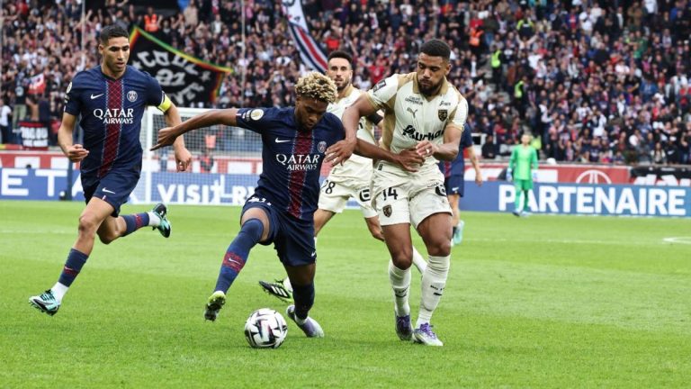 The LFP postpones Lens-PSG!