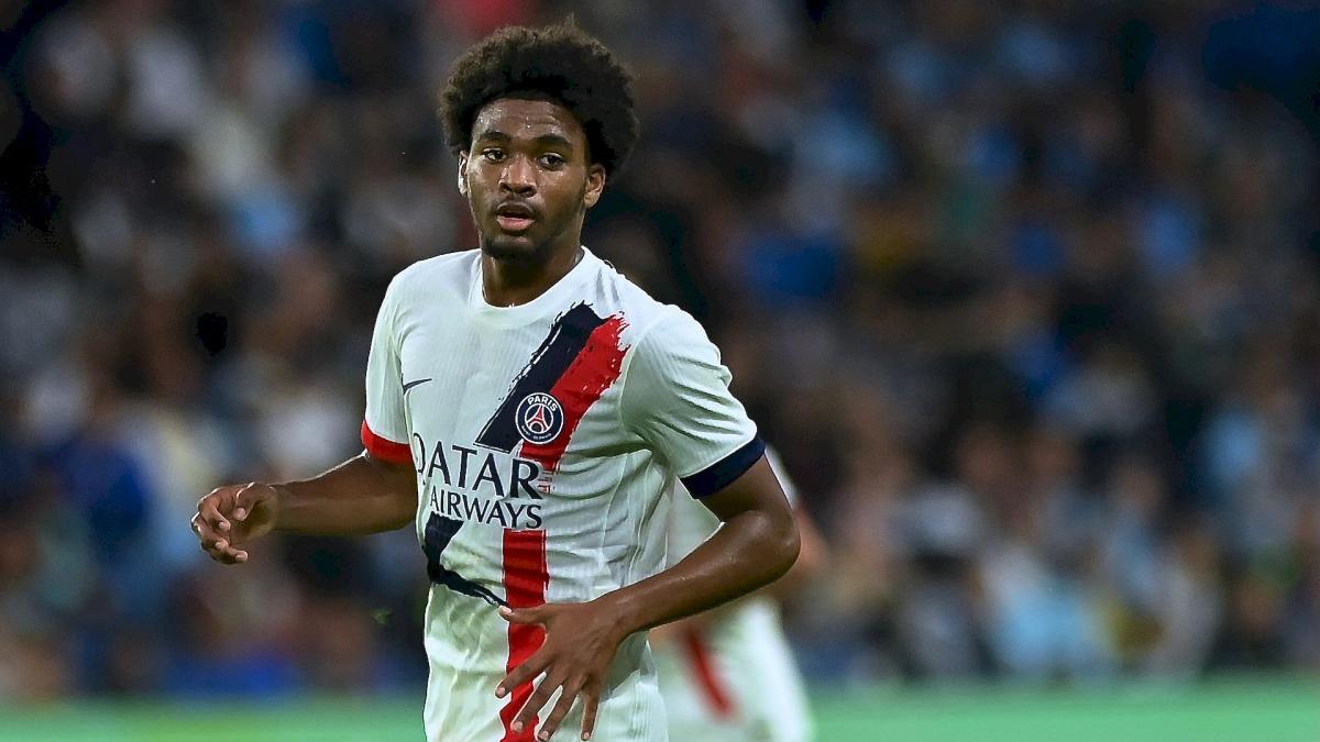 Things are tense between the Mbaye clan and PSG!