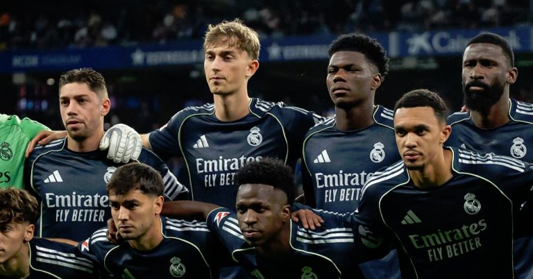 The Real Madrid locker room is cracking