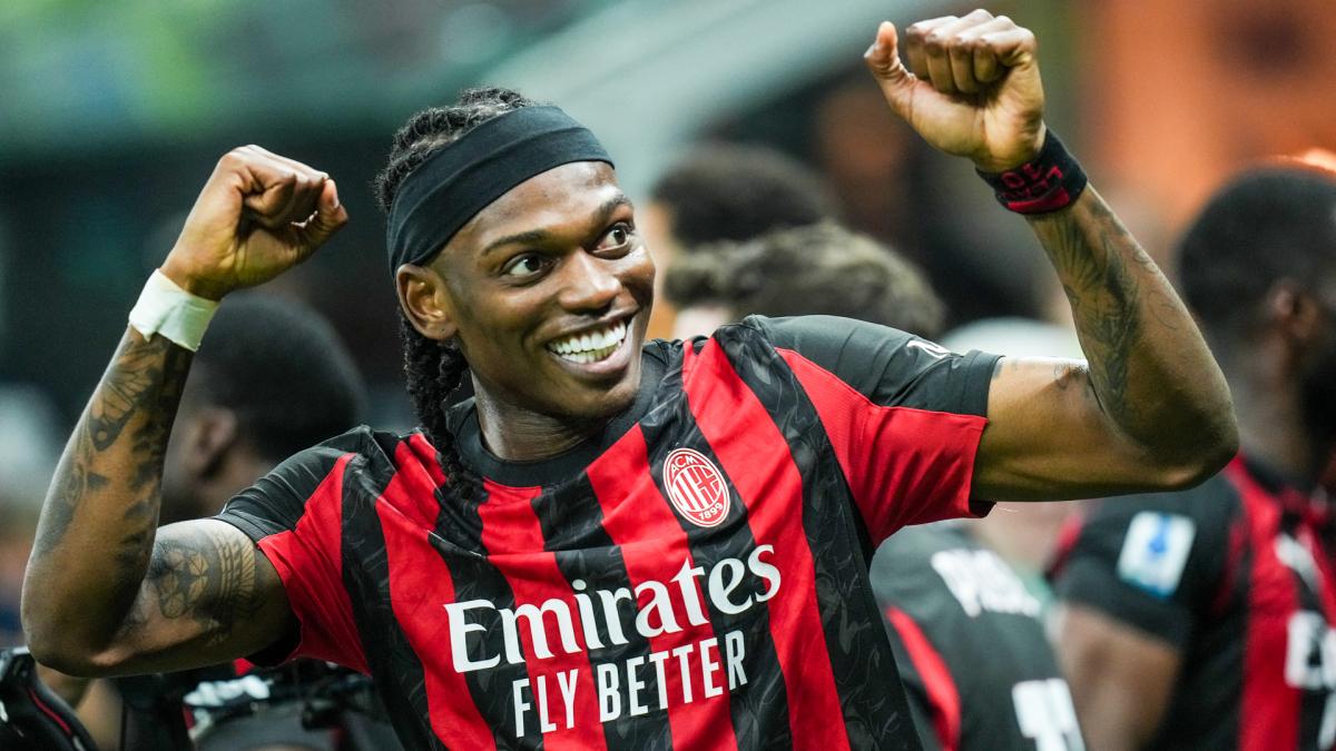 AC Milan: Rafael Leão announces his departure desires!