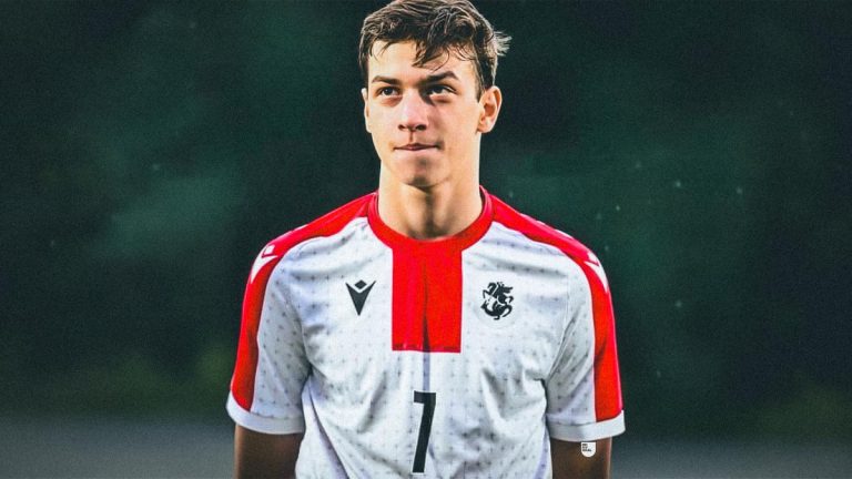 Bayern Munich wants to get Khvicha Kvaratskhelia's little brother
