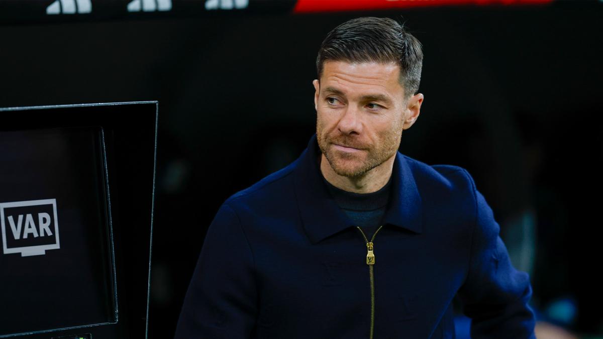 Chelsea go second with Xabi Alonso!