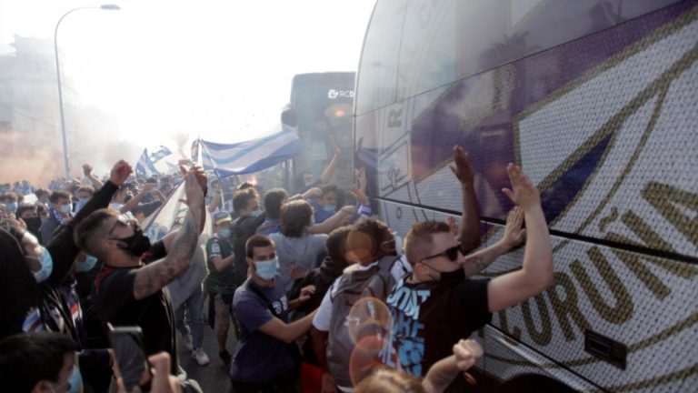 Deportivo La Coruna returns to the elite six years after its relegation