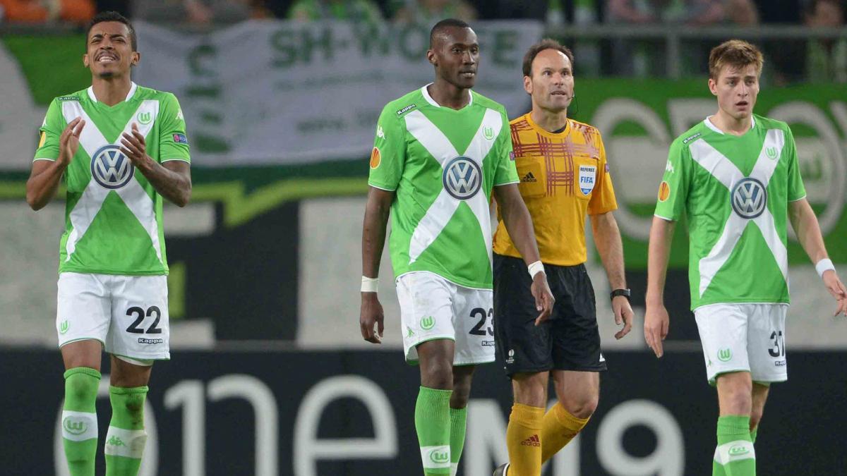 Former French international retires