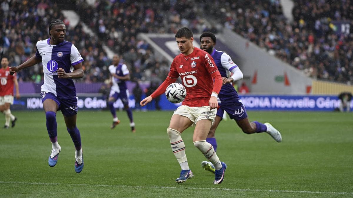 Lille: Matias Fernandez-Pardo courted by Dortmund