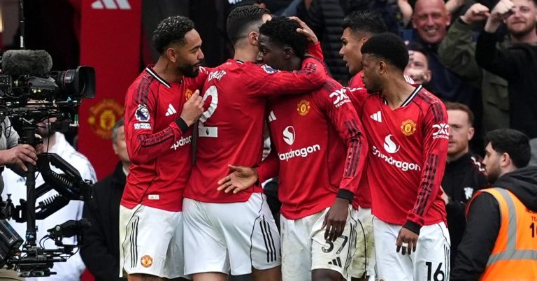Man Utd have fun