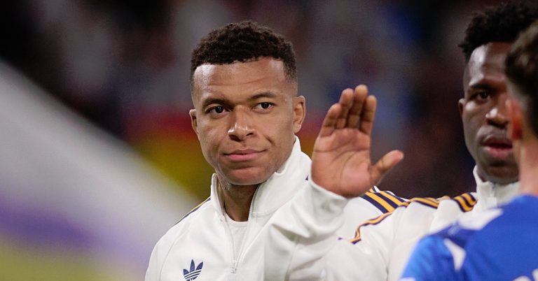 Mbappé, the curse continues