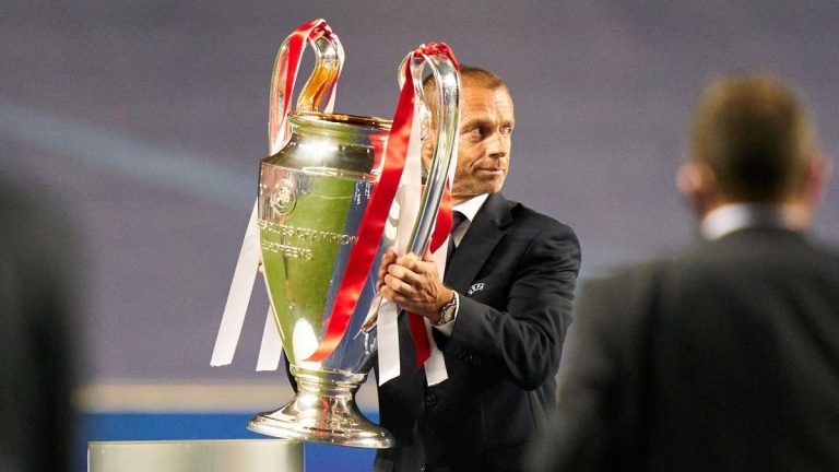 PSG: Aleksander Čeferin almost forgot Marquinhos’ medal