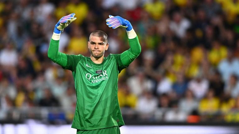 PSG: Luis Enrique dodges the Lucas Chevalier subject