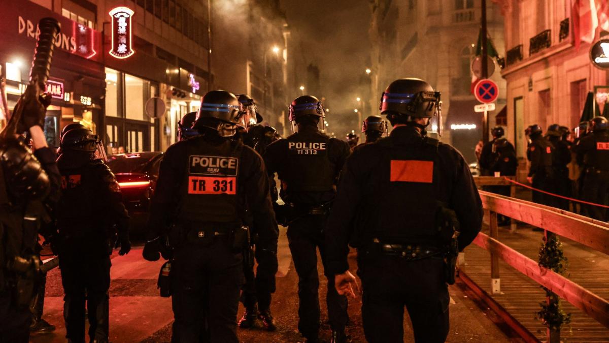 PSG: big clashes and very tense situations in the streets of Paris