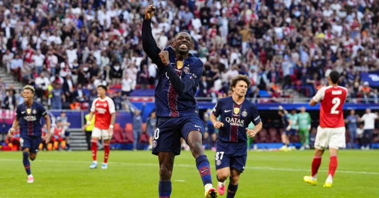 PSG, two stars