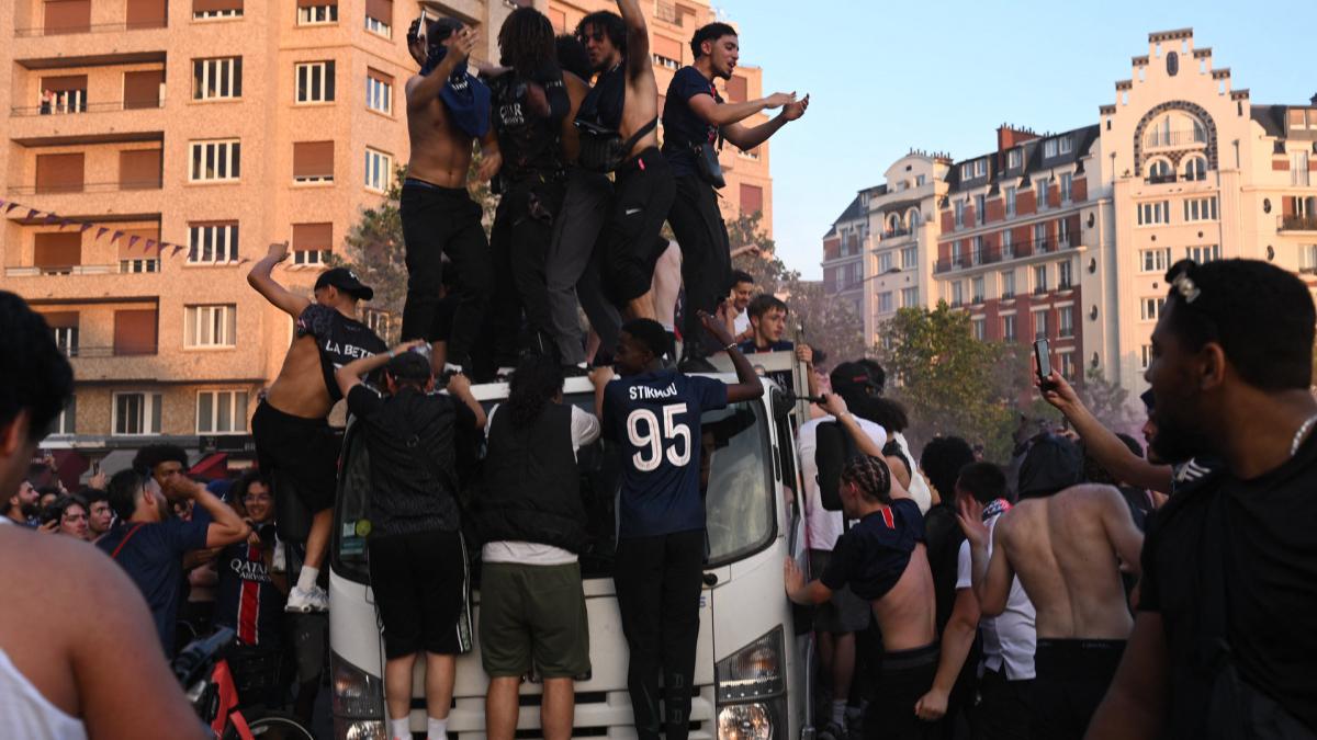 Paris already fears the worst for the celebrations at the Champ-de-Mars
