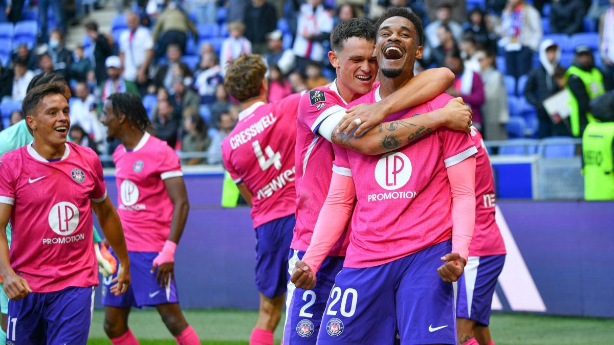 Toulouse receives offer for Emersonn