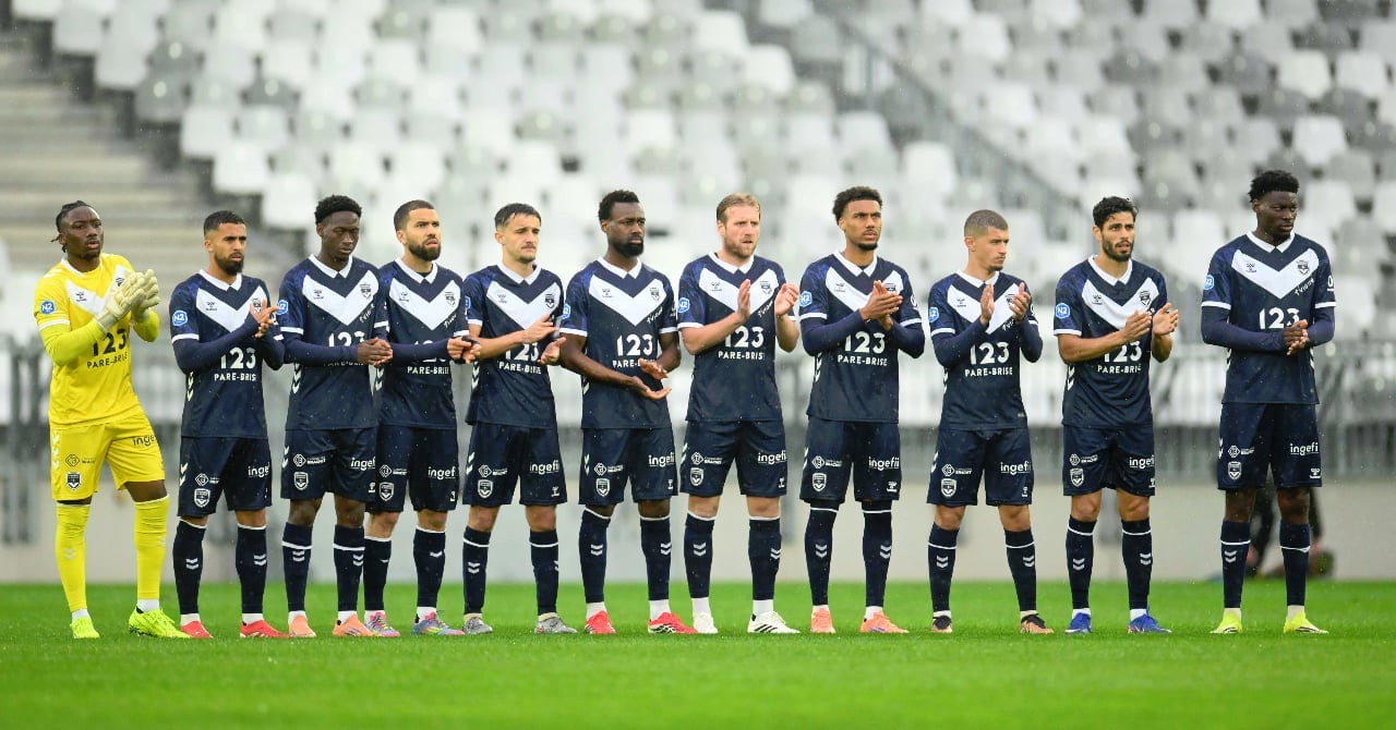 Girondins de Bordeaux, a page turns