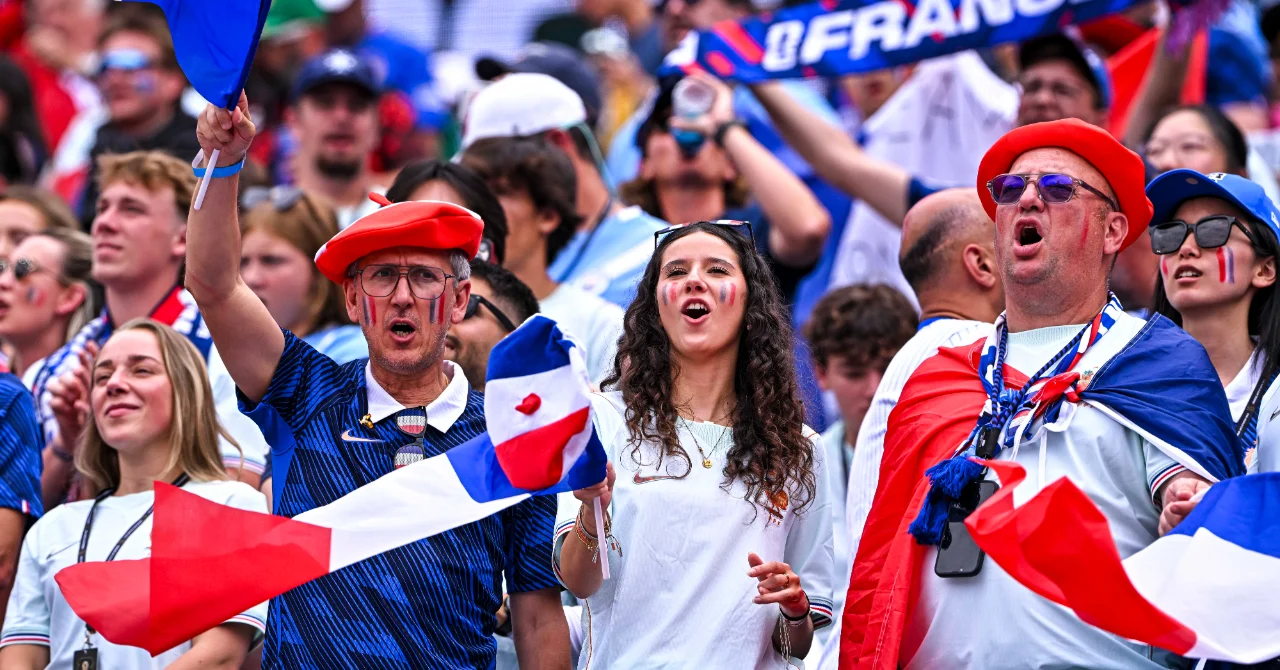 France-Sweden: Blues supporters set fire to the Brooklyn Bridge (video)