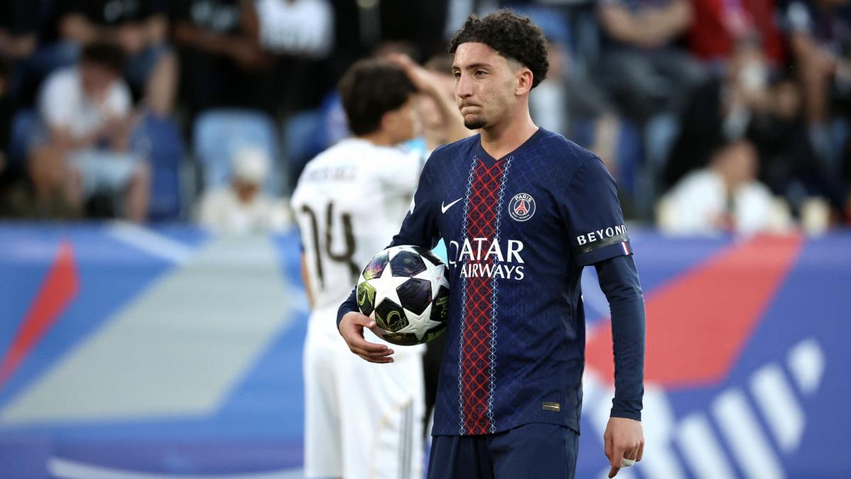 Adam Ayari will sign his first professional contract at PSG