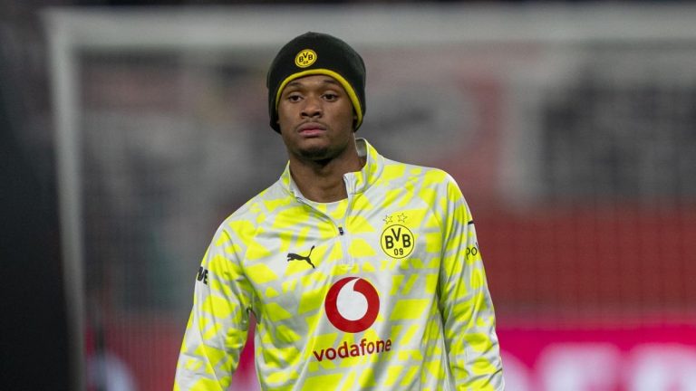 Borussia Dortmund: no one regrets the announced departure of Julien Duranville from OL…