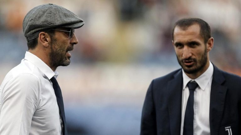 Juventus: Giorgio Chiellini warns Vlahovic
