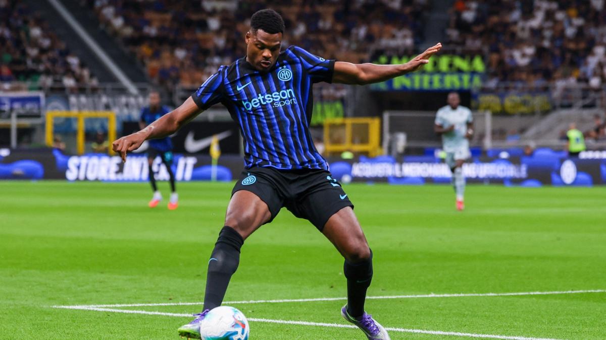 Real Madrid head for Denzel Dumfries
