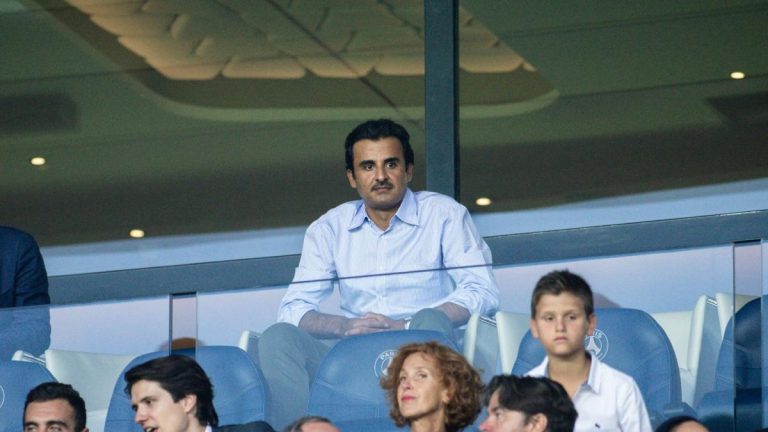 The Emir of Qatar calls Macron in front of Trump on the back-to-back of PSG