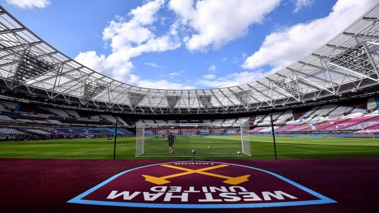 West Ham co-owner announces departure