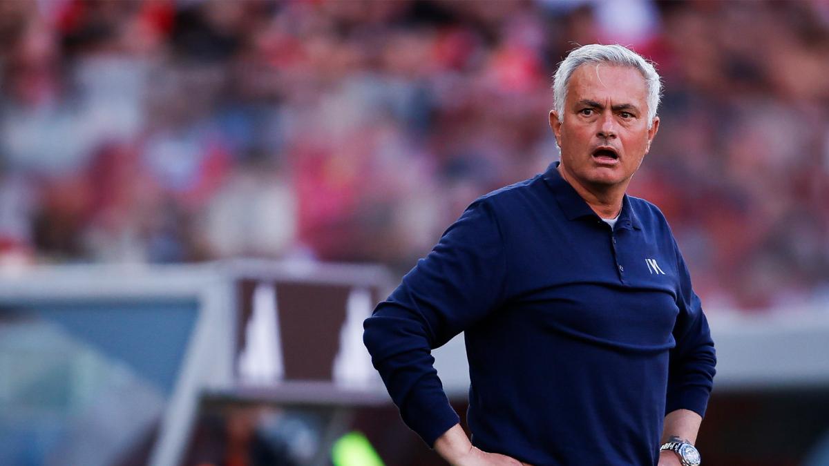 Real Madrid will make a transfer worth more than €100 million