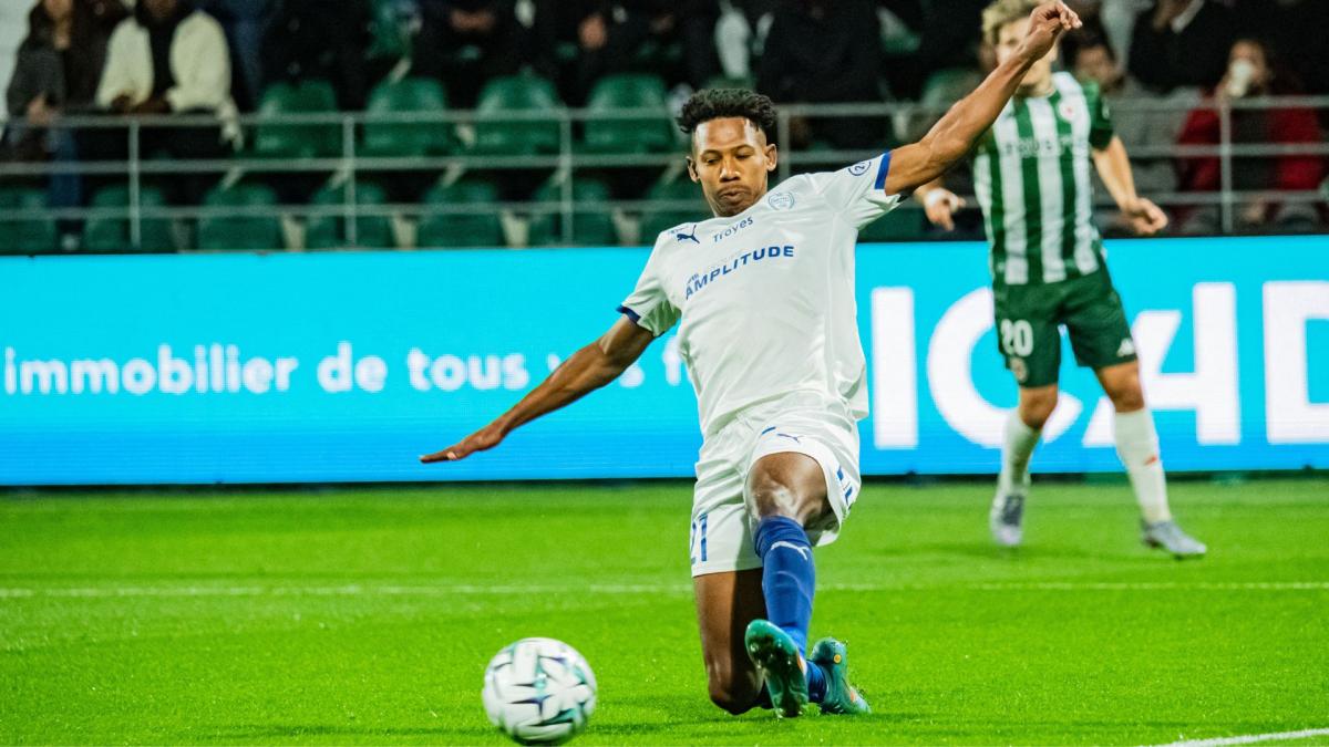 Augsburg thinks of Tawfik Bentayeb