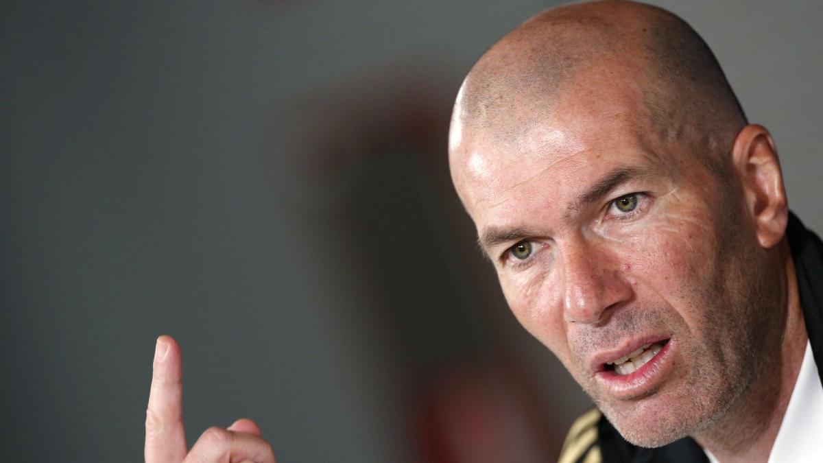 French team: Zinédine Zidane was angry with Didier Deschamps