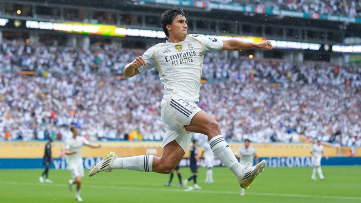 Gonzalo Garcia moves from Real Madrid to Fulham for €40m