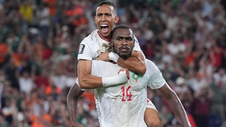 Issa Diop to sign for Ipswich Town