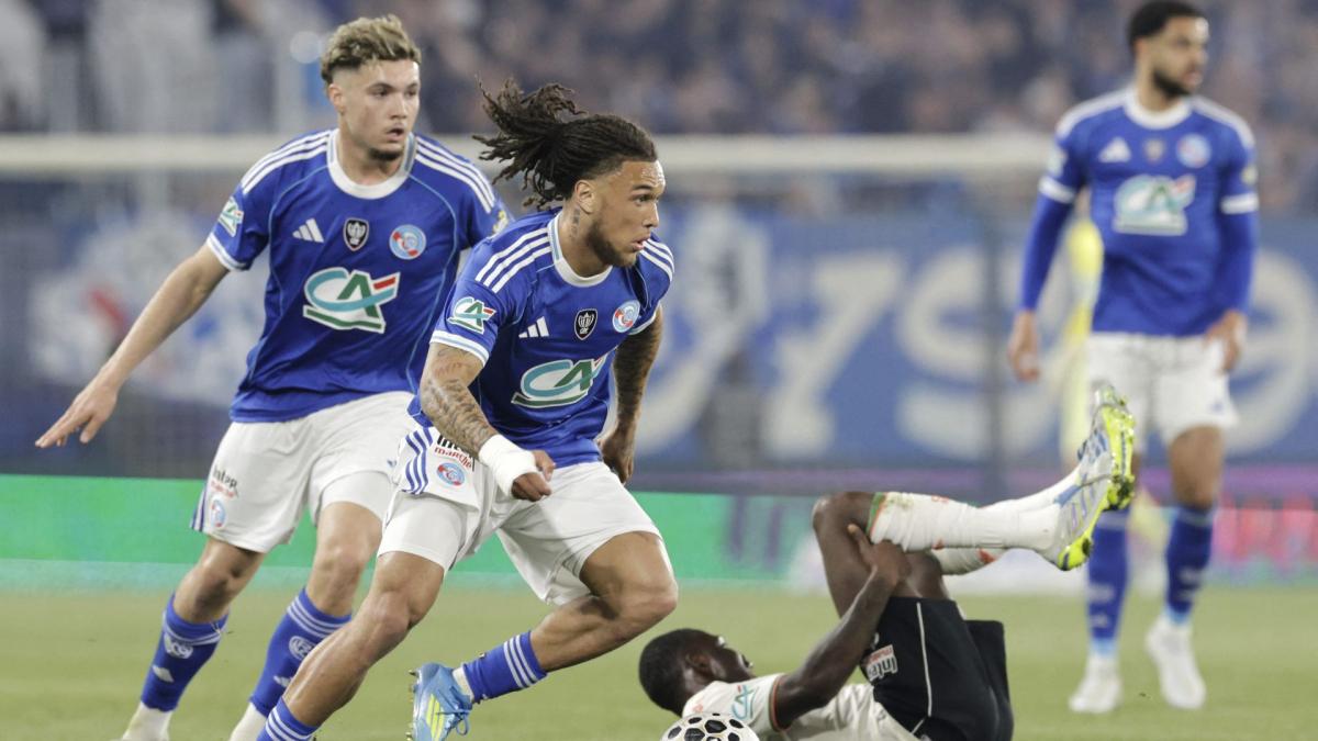 RB Leipzig attacks two Strasbourg executives