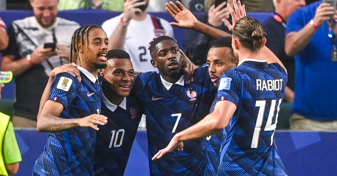 French team: The Blues on the verge of implosion?