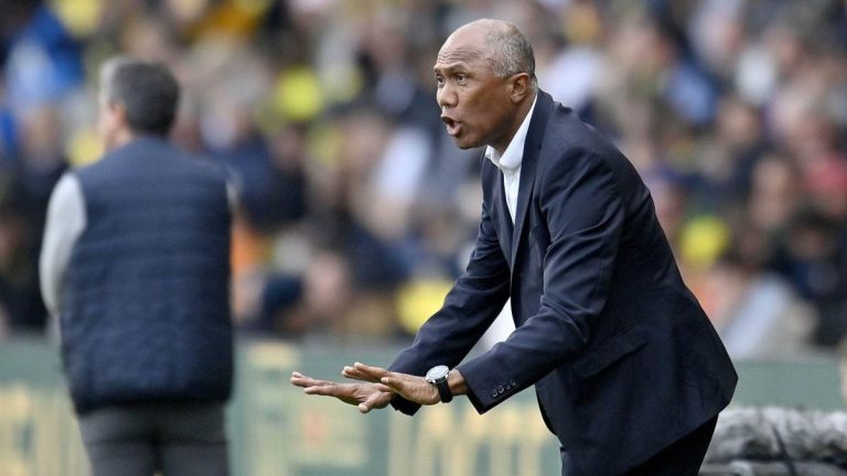 Antoine Kombouaré would not say no to OM… nor to Manchester United