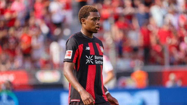 Bayer: Jeanuël Belocian on his way to Santander