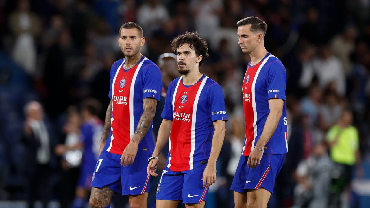 Disaster for PSG, Luis Enrique in shock