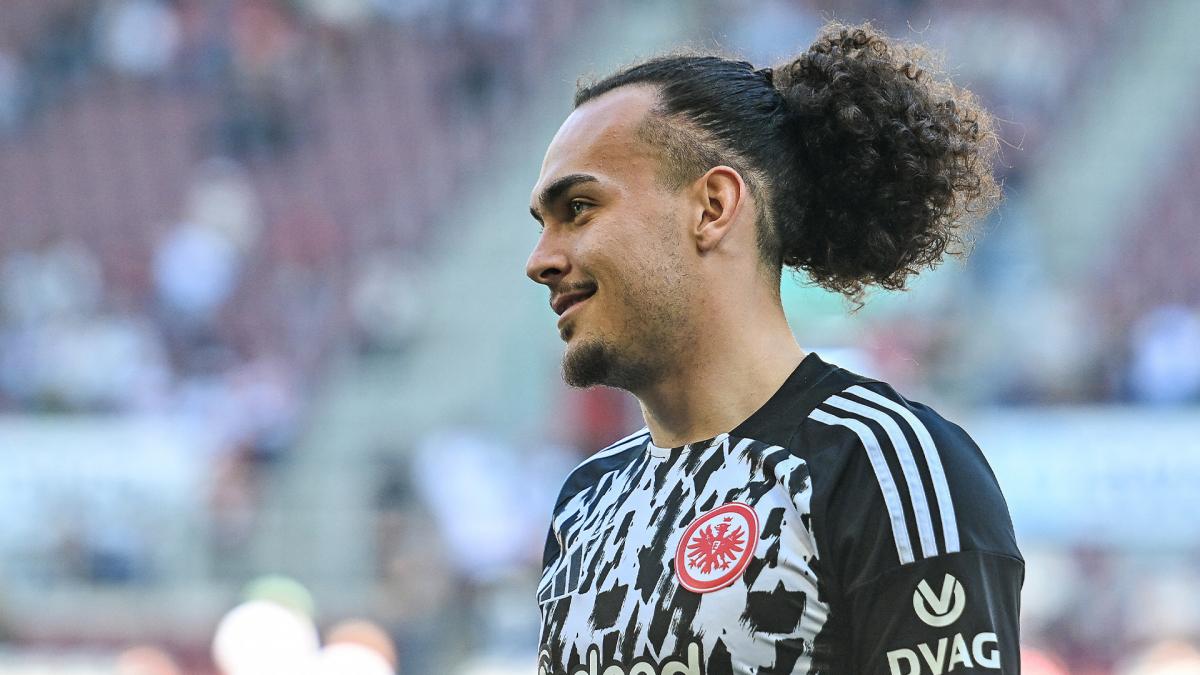 Frankfurt: Arthur Theate very close to a return to Bologna