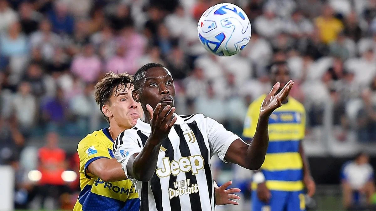 Juventus: Randal Kolo Muani broke his finger