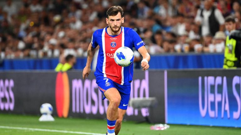 Khvicha Kvaratskhelia's strong opinion on the Ballon d'Or