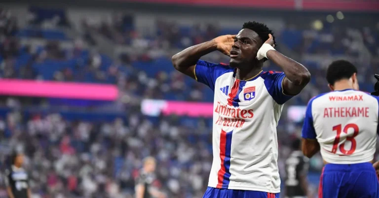 Ligue 1: OL crush Auxerre!