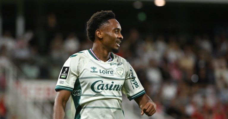 Ligue 2: The Greens received five out of five