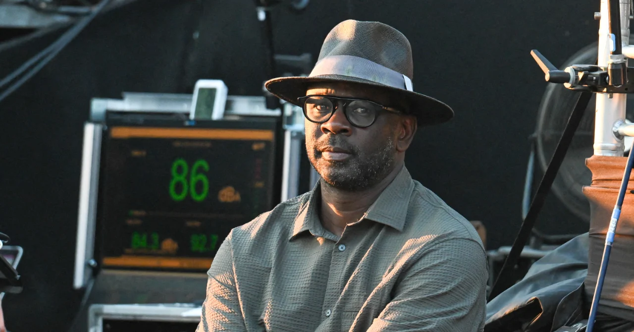 Lilian Thuram holds on