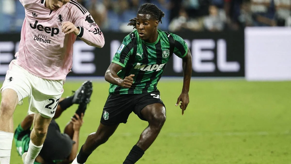 Sassuolo: kid Darryl Bakola gets everyone in agreement in Italy