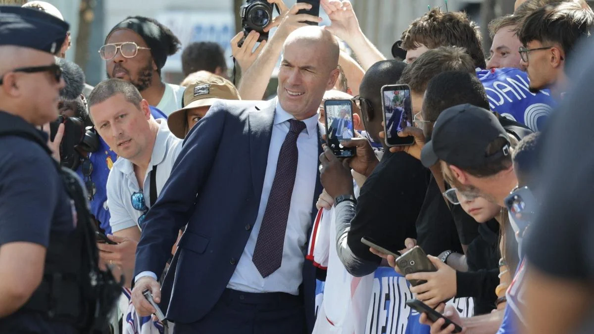 Zinédine Zidane judges José Mourinho's Real Madrid