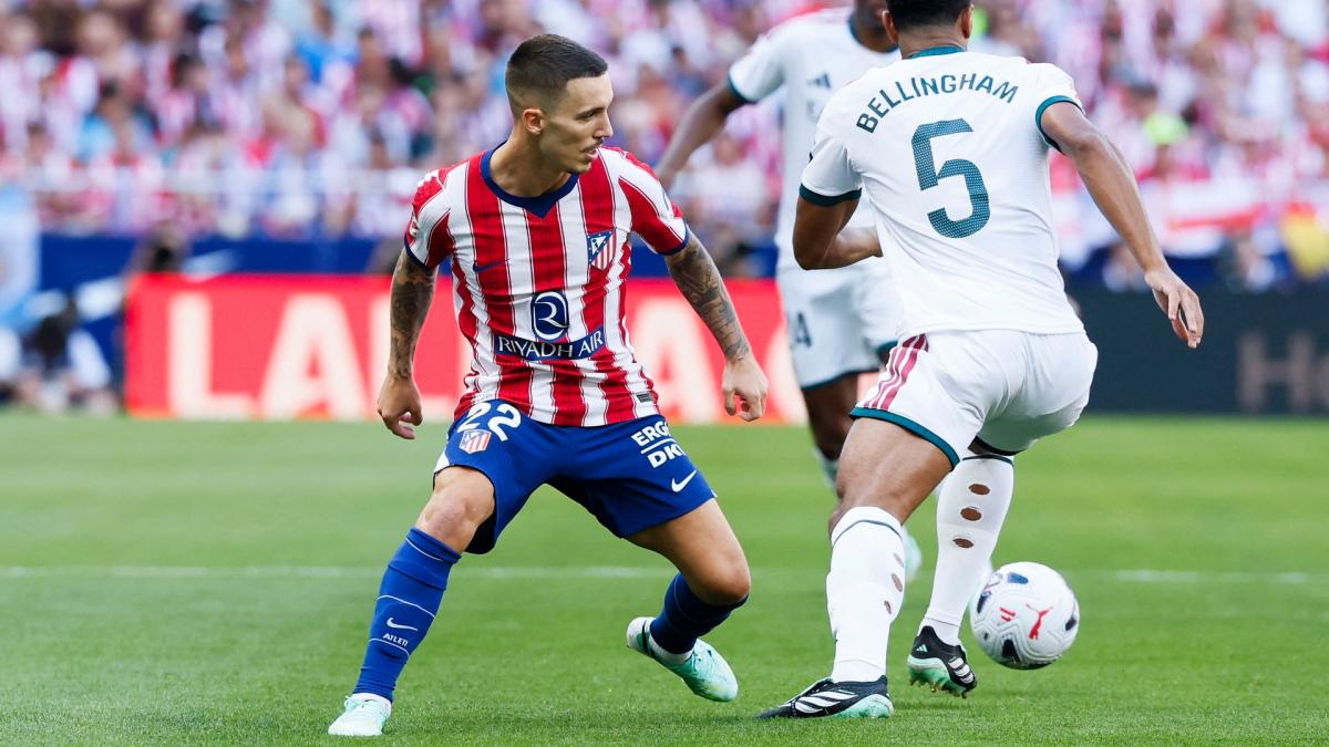 Atlético mocks Real Madrid in new post