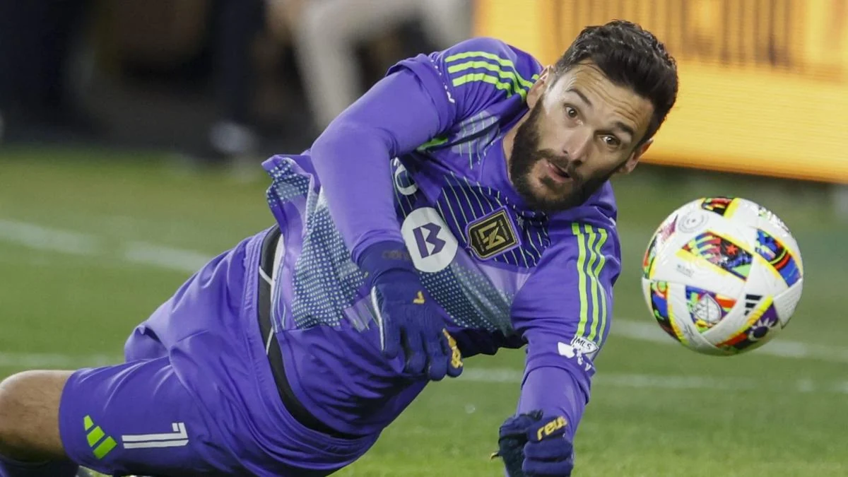Ballon d’Or: Hugo Lloris praises Harry Kane after his coronation